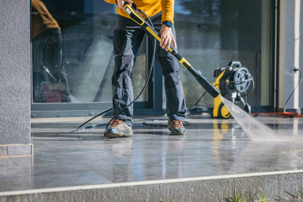 Best Driveway Pressure Washing  in Hartford, AL